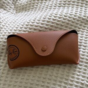 Ray-Ban Tan/Brown Leatherette Sunglasses Case